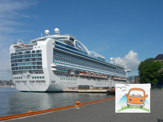 DSCN4424_Kreuzfahrtschiff